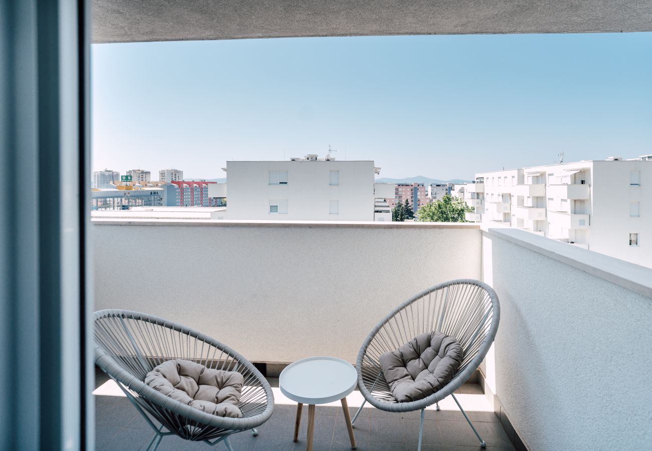 Apartment in Zadar - Tesla's Energy Haven